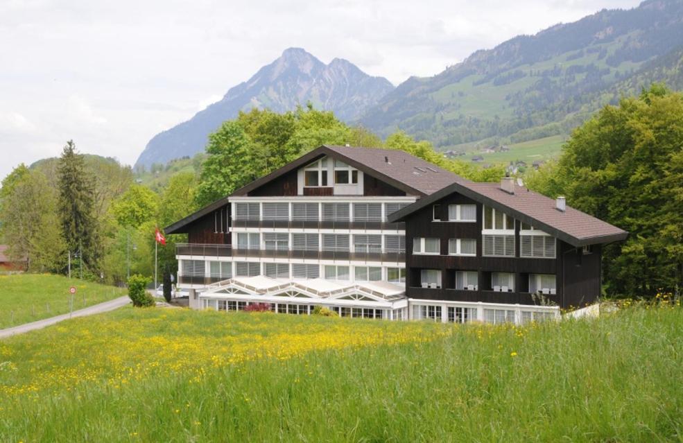 Hotel Klausenhof Flueeli Flueli-Ranft المظهر الخارجي الصورة